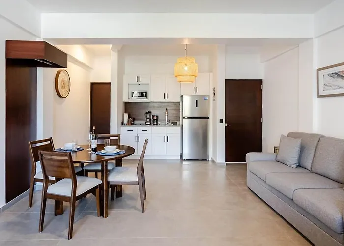 New Listing • Prime Location • Cozy & Modern * Cabo San Lucas