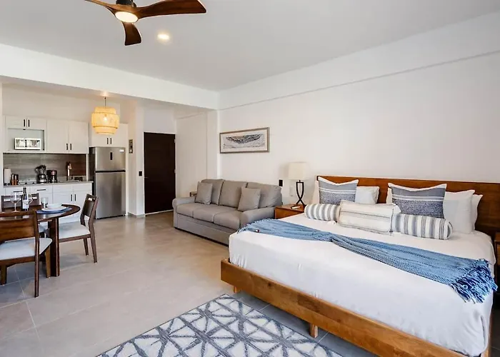 New Listing • Prime Location • Cozy & Modern Cabo San Lucas