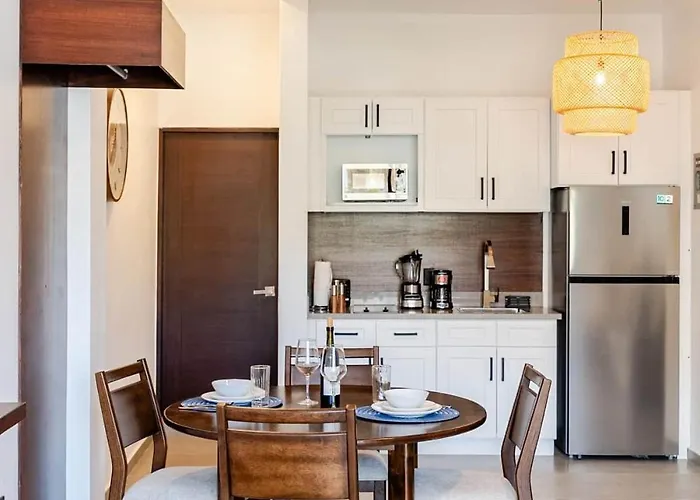 New Listing • Prime Location • Cozy & Modern Apartment *