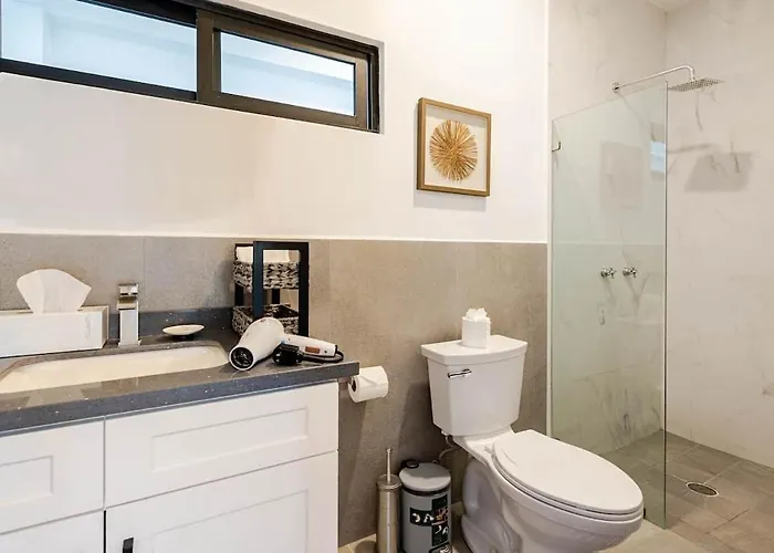 New Listing • Prime Location • Cozy & Modern Cabo San Lucas