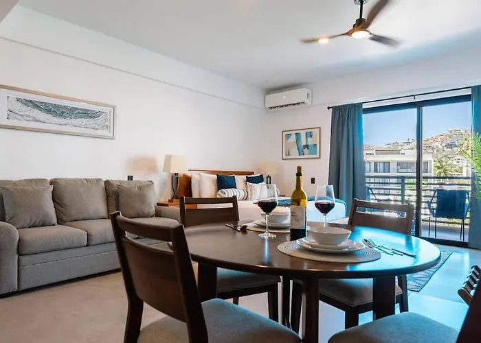 New Listing • Prime Location • Cozy & Modern Apartment Cabo San Lucas