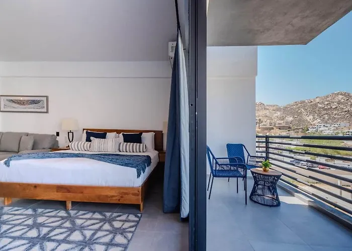 Apartment New Listing • Prime Location • Cozy & Modern Cabo San Lucas