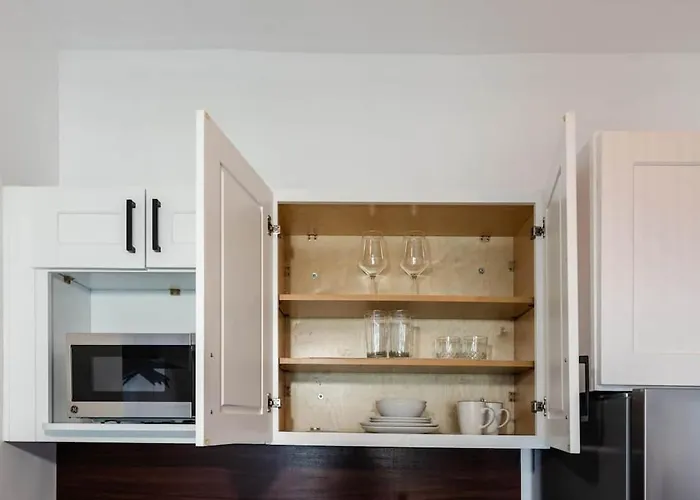 New Listing • Prime Location • Cozy & Modern *